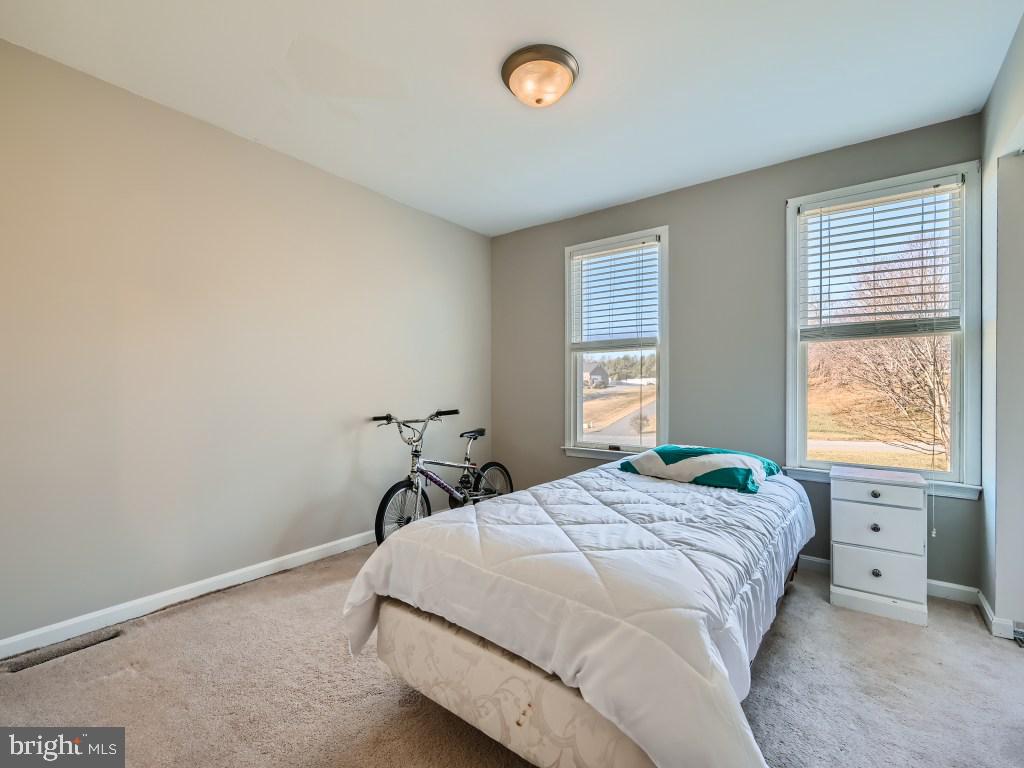 FRIENDSHIP MANOR - Residential