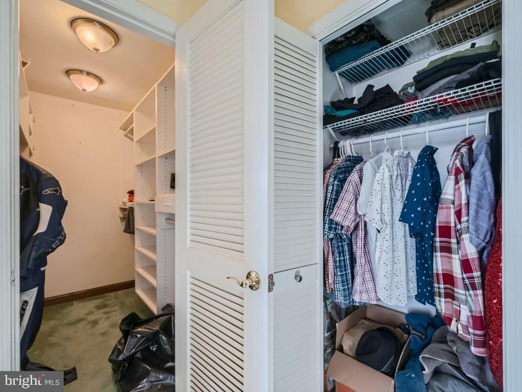 FRIENDSHIP MANOR - Residential