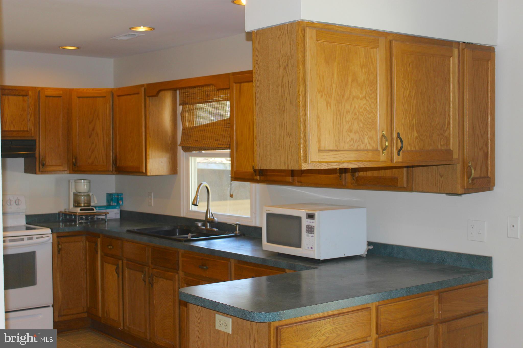 SELBY HEIGHTS - Residential Lease