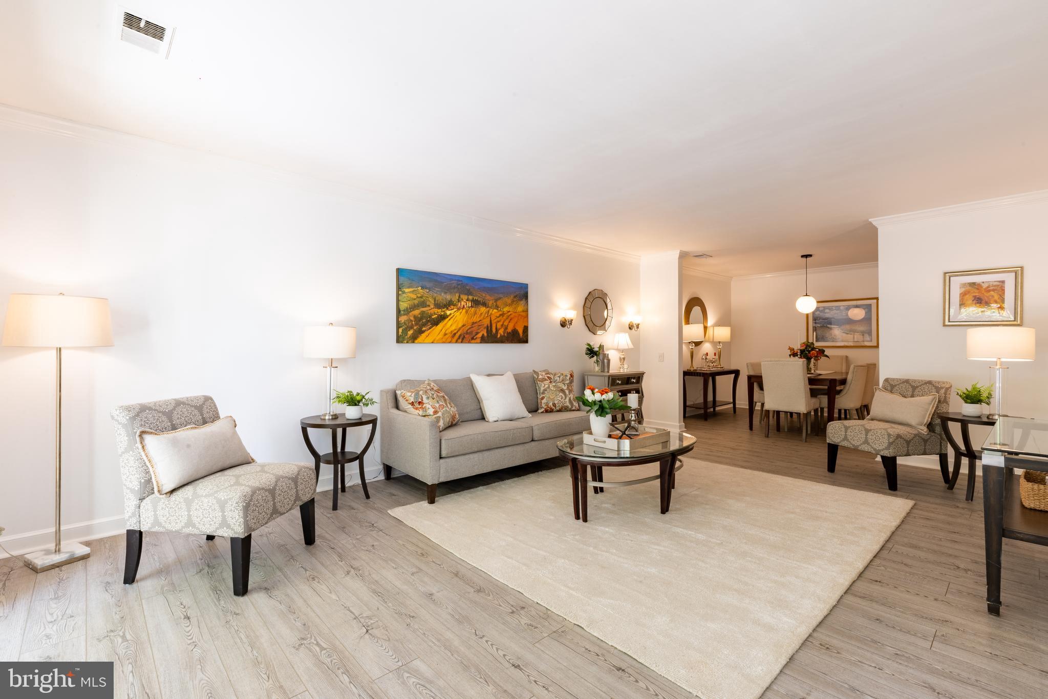 OAK KNOLL - Residential