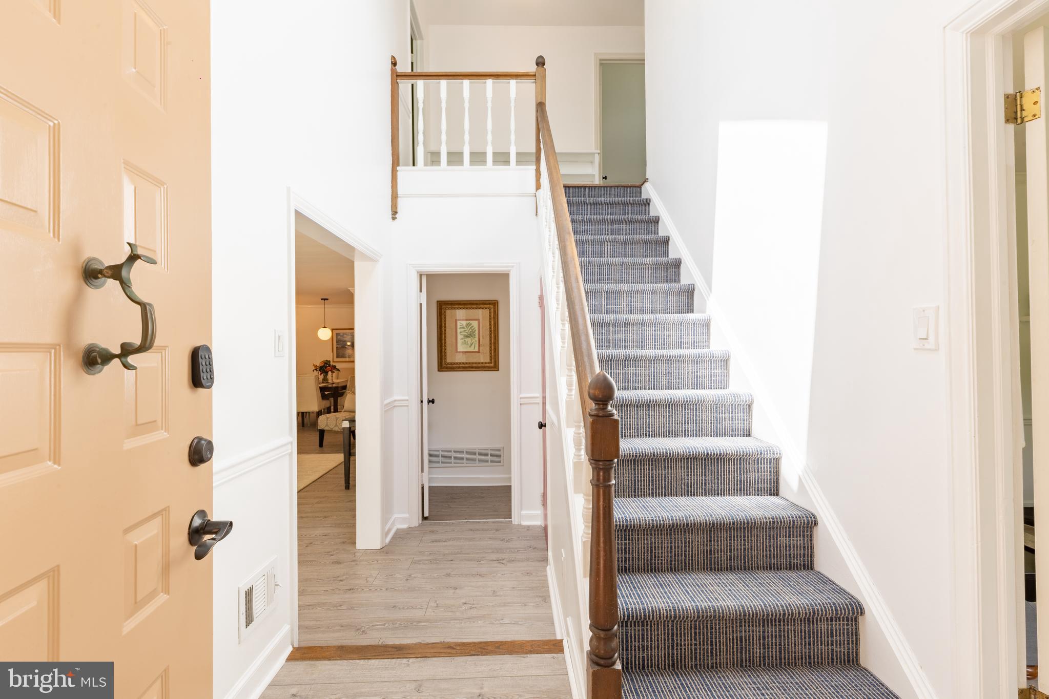 OAK KNOLL - Residential