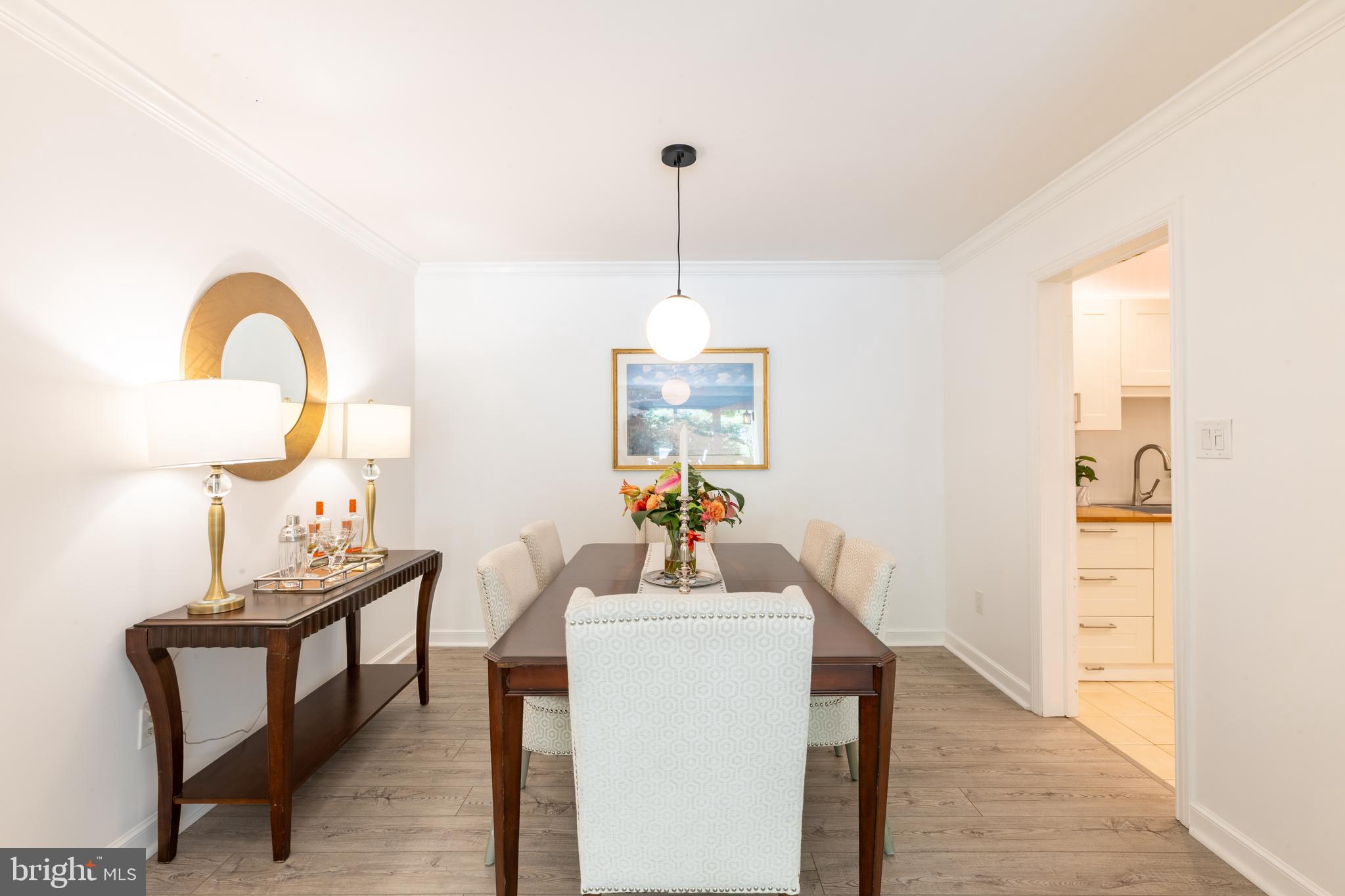 OAK KNOLL - Residential