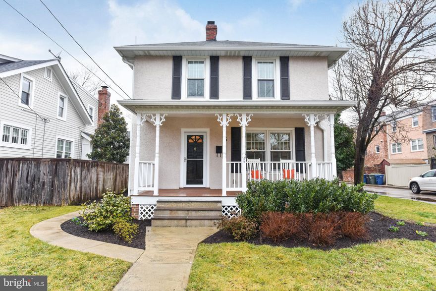 Beautiful 3 bedroom/3 bath detached Del Ray home! Enter from the charming front porch to the living room, complete with custom built ins and beautiful cherry hardwoods. Formal dining room and kitchen as well as a large family room, laundry room and full bath on this level. Enter the spacious screened porch from the family room - ideal for extra living space and entertaining. The large, fenced yard is just off the porch. Upper level features three bedrooms plus an office/sitting room off the master. En suite master bathroom and walk in closet complete the master area. Two additional bedrooms and one full bath round out this level. Unfinished lower level is ideal for storage! Leave your cars in the two off street parking spaces in the rear and walk to everything! Welcome home!