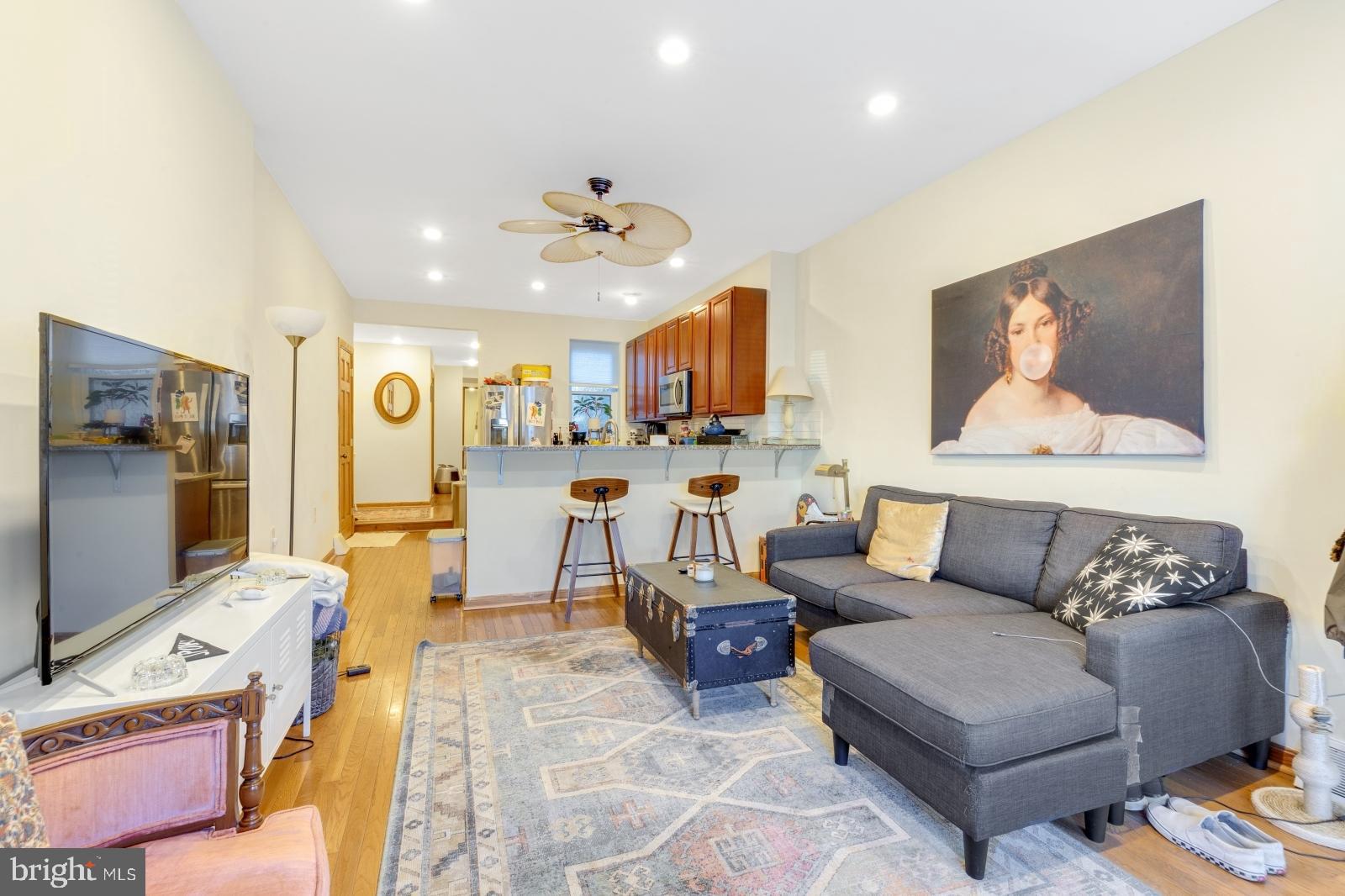 OLDE KENSINGTON - Residential Lease