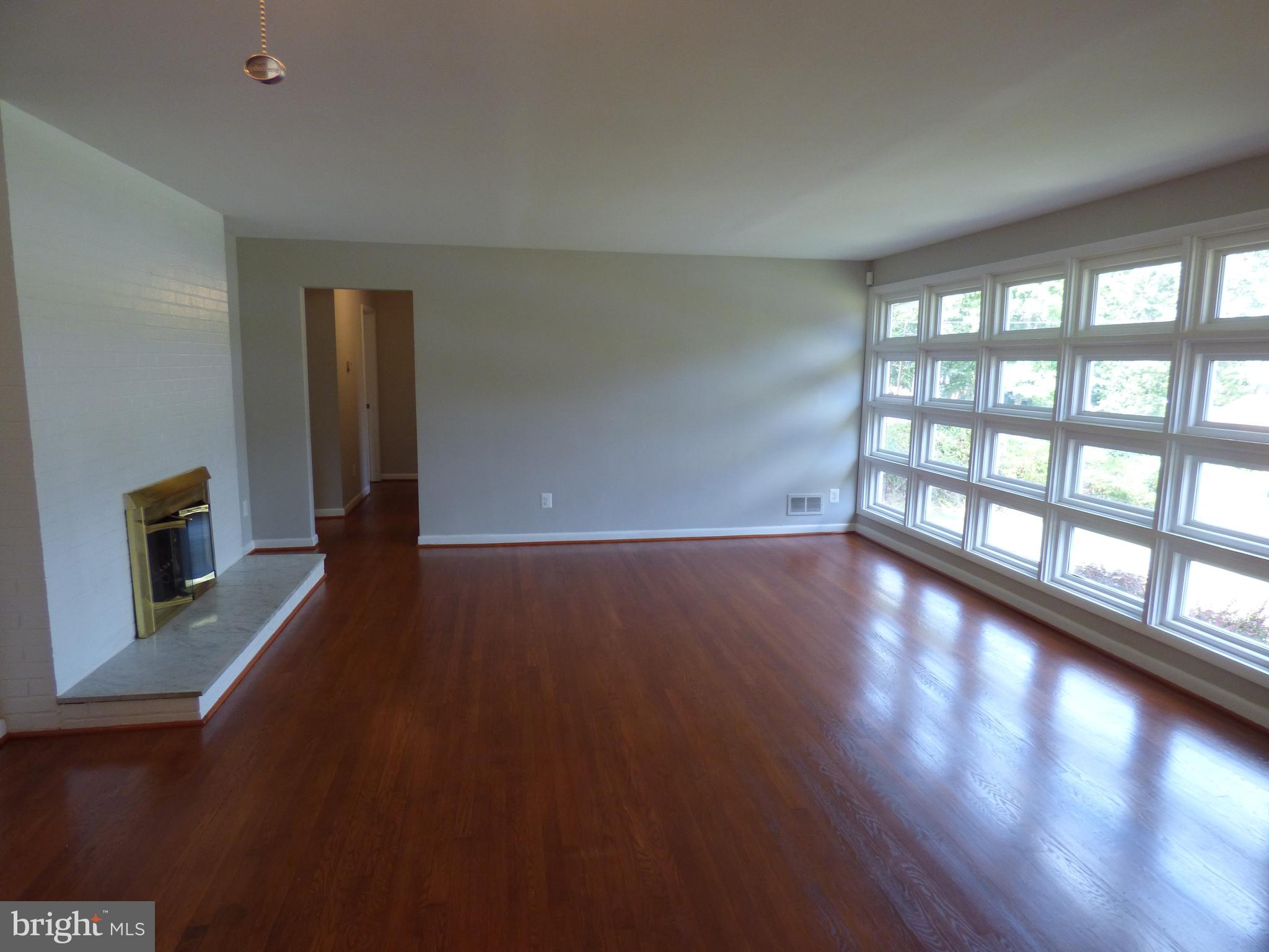 WOODLANE - Residential