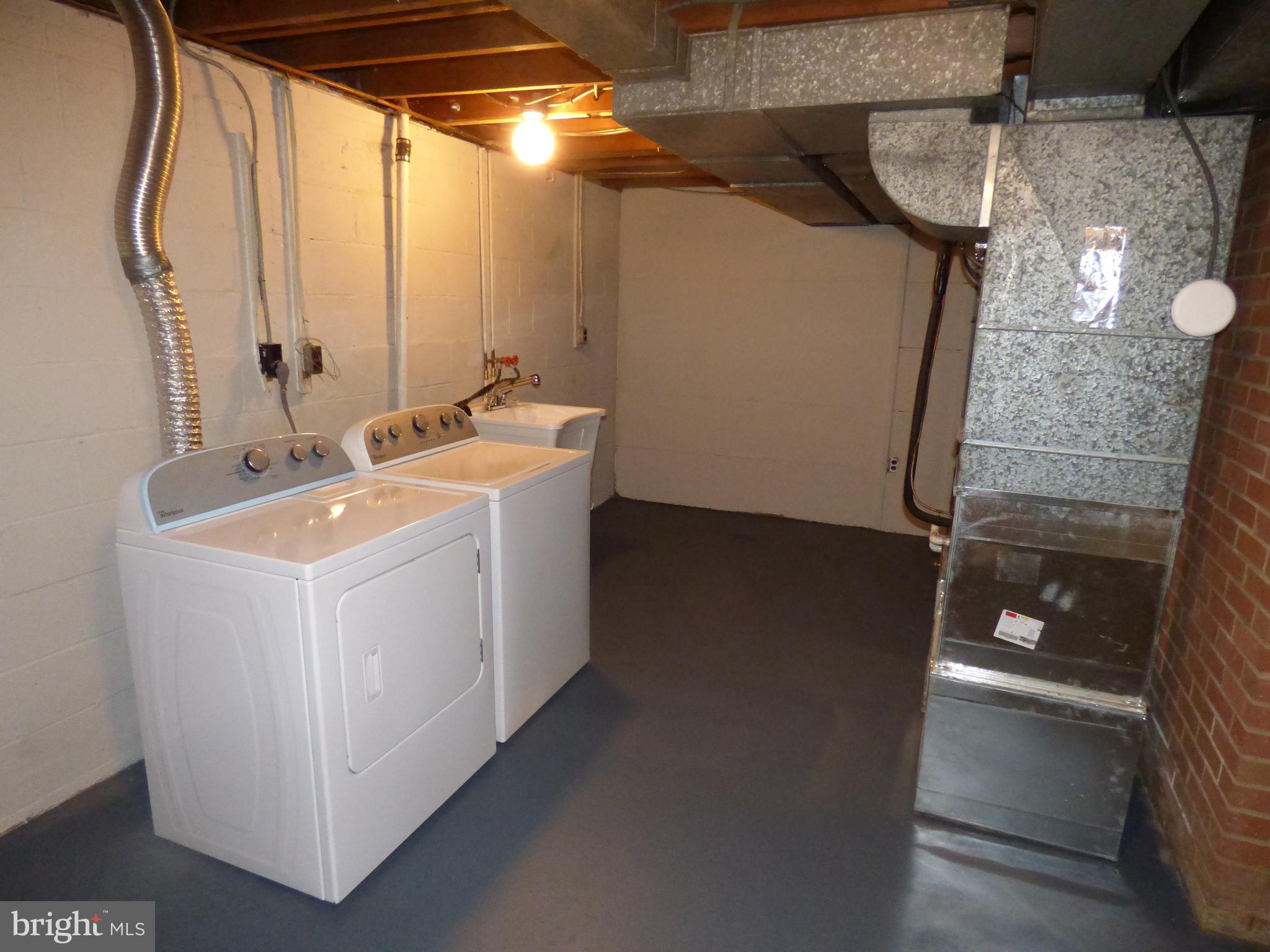 WOODLANE - Residential