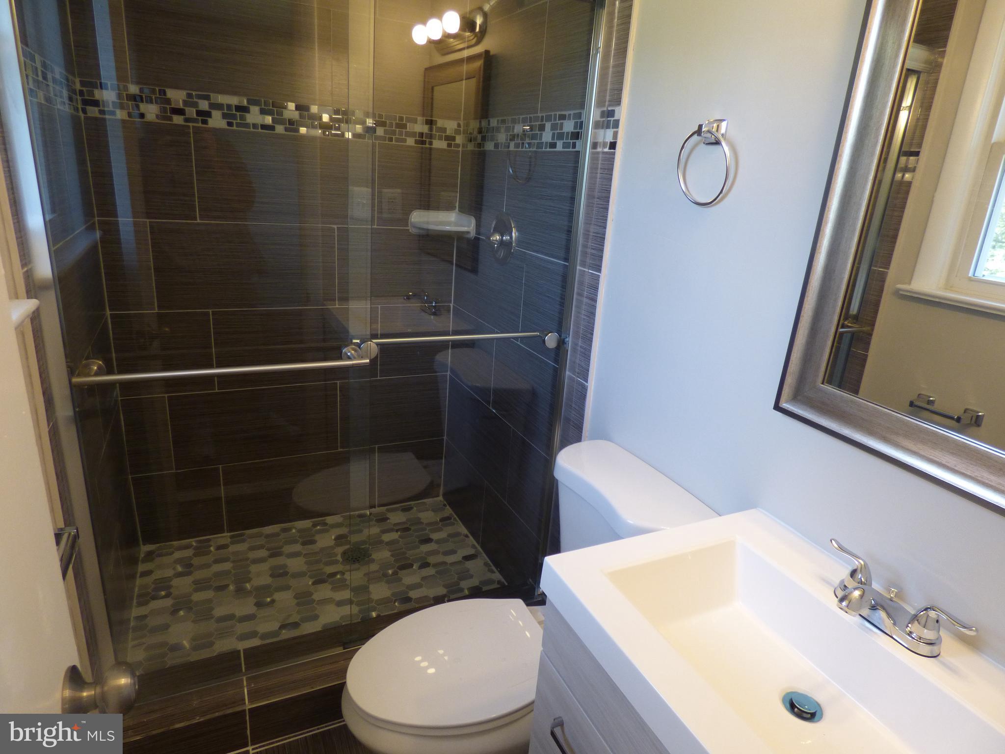 WOODLANE - Residential