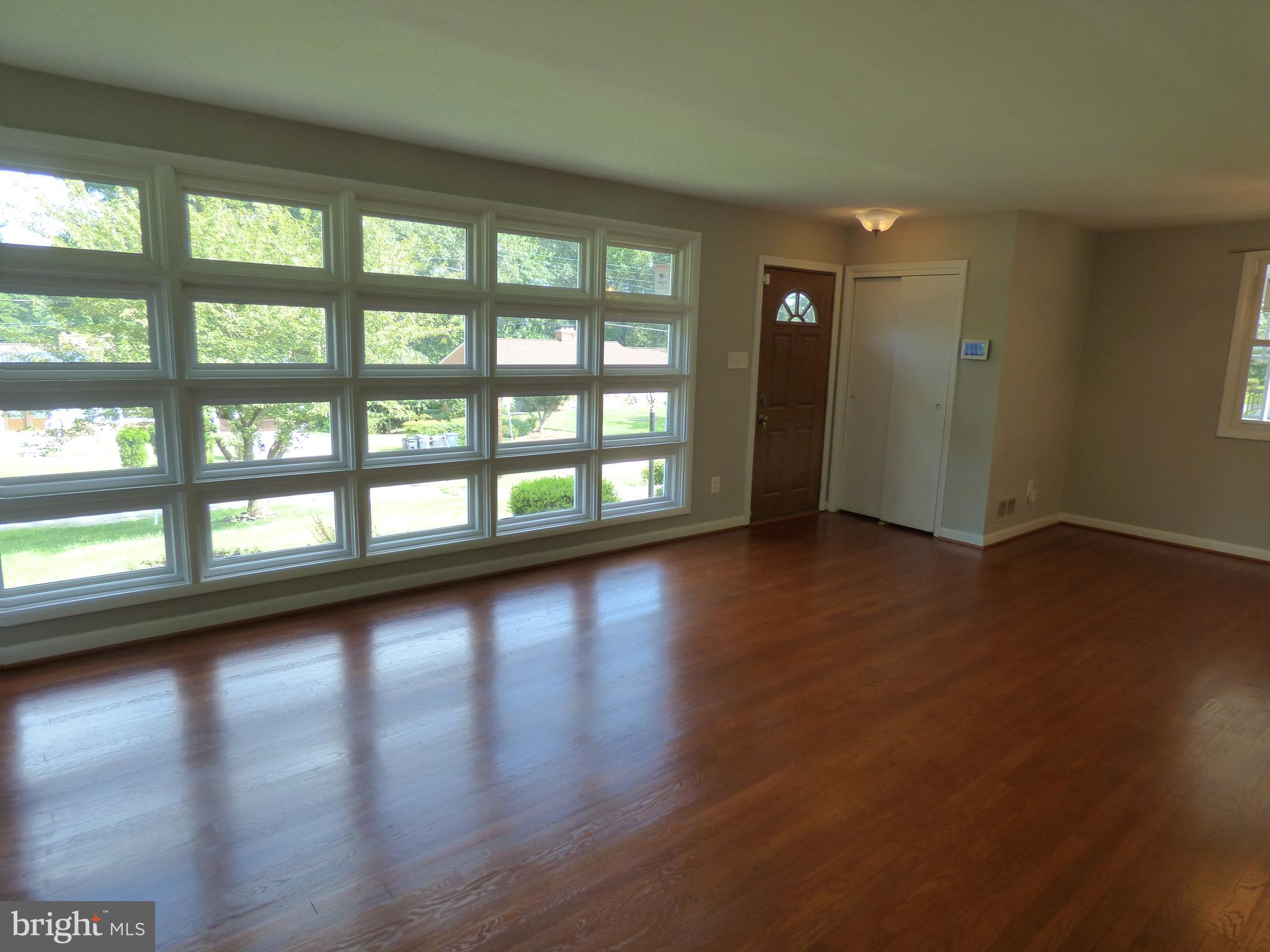 WOODLANE - Residential