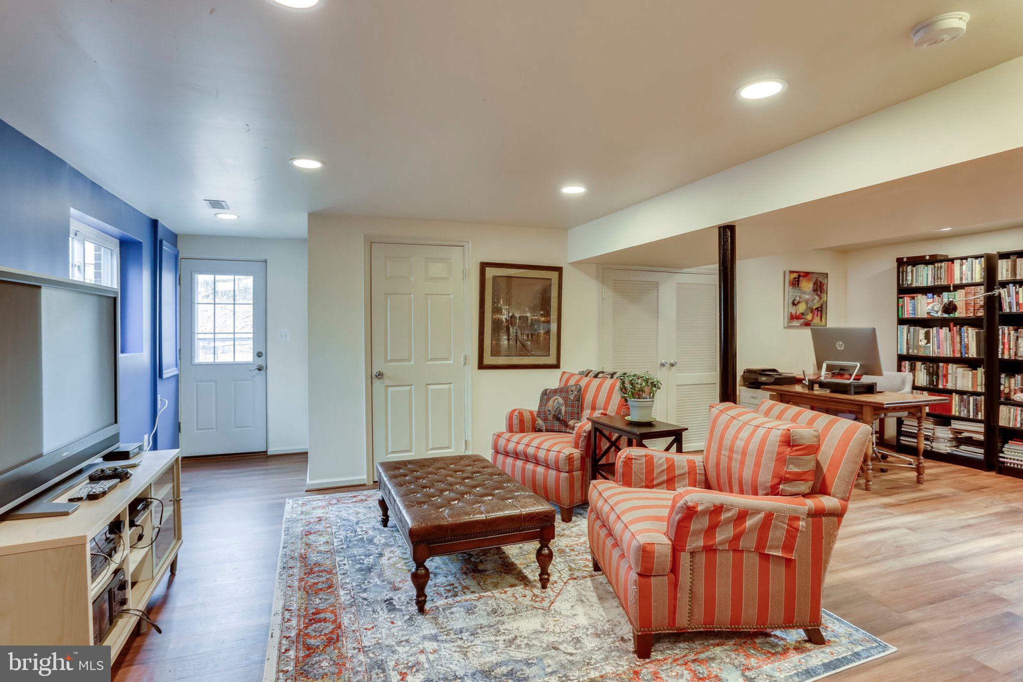 DOMINION HILLS - Residential