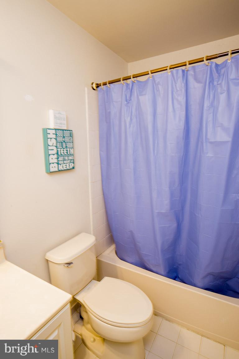 DOMINION VALLEY COUNTRY CLUB - Residential