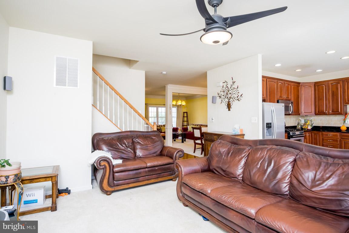 DOMINION VALLEY COUNTRY CLUB - Residential