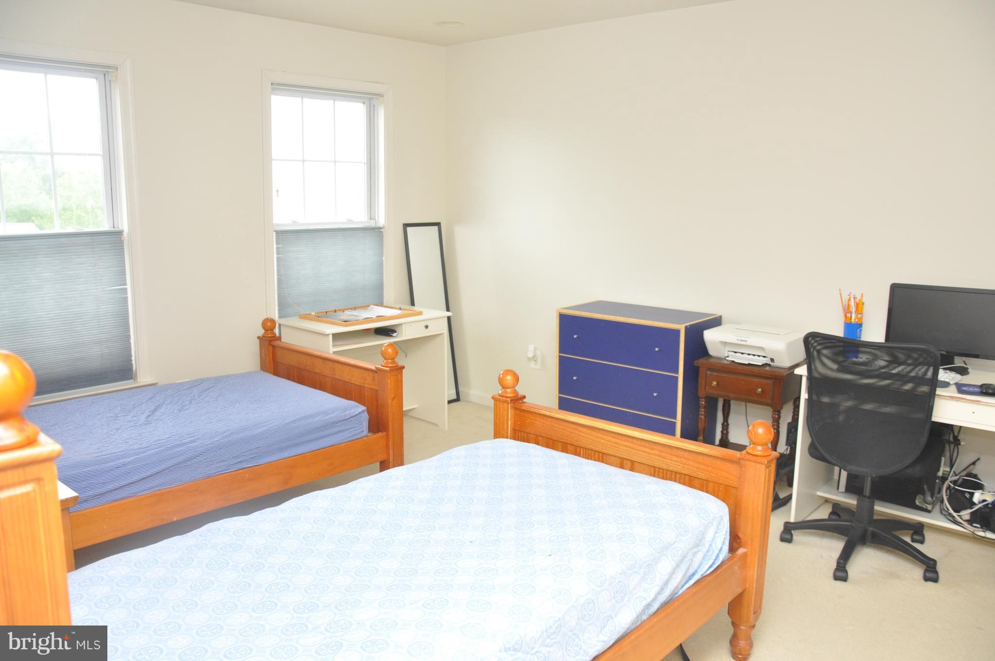 DOMINION VALLEY COUNTRY CLUB - Residential