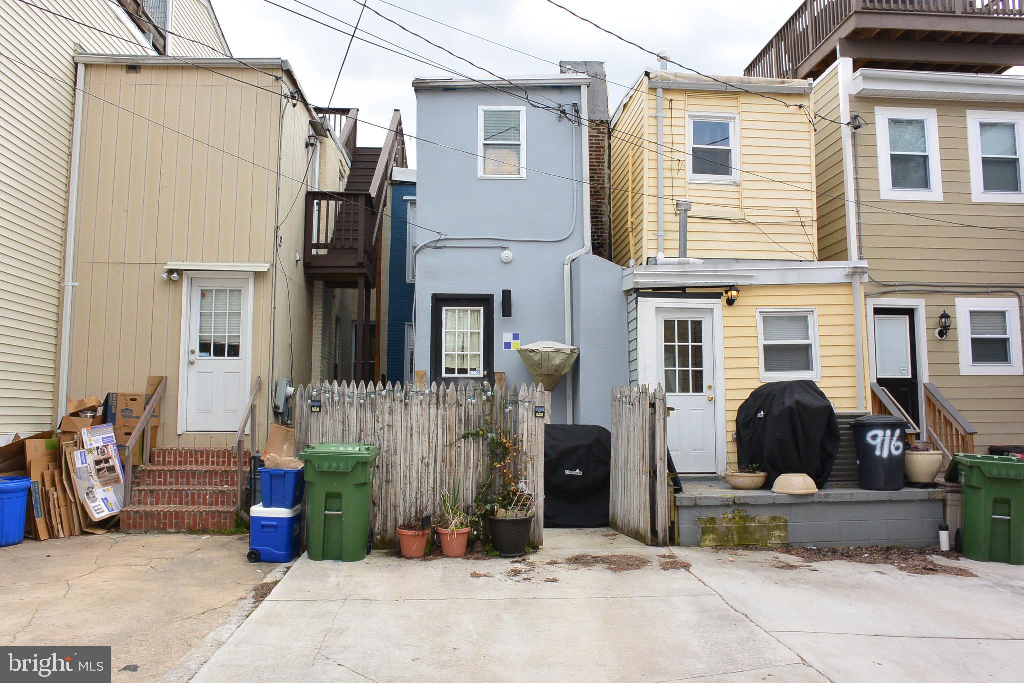 SOUTH BALTIMORE - Residential Lease