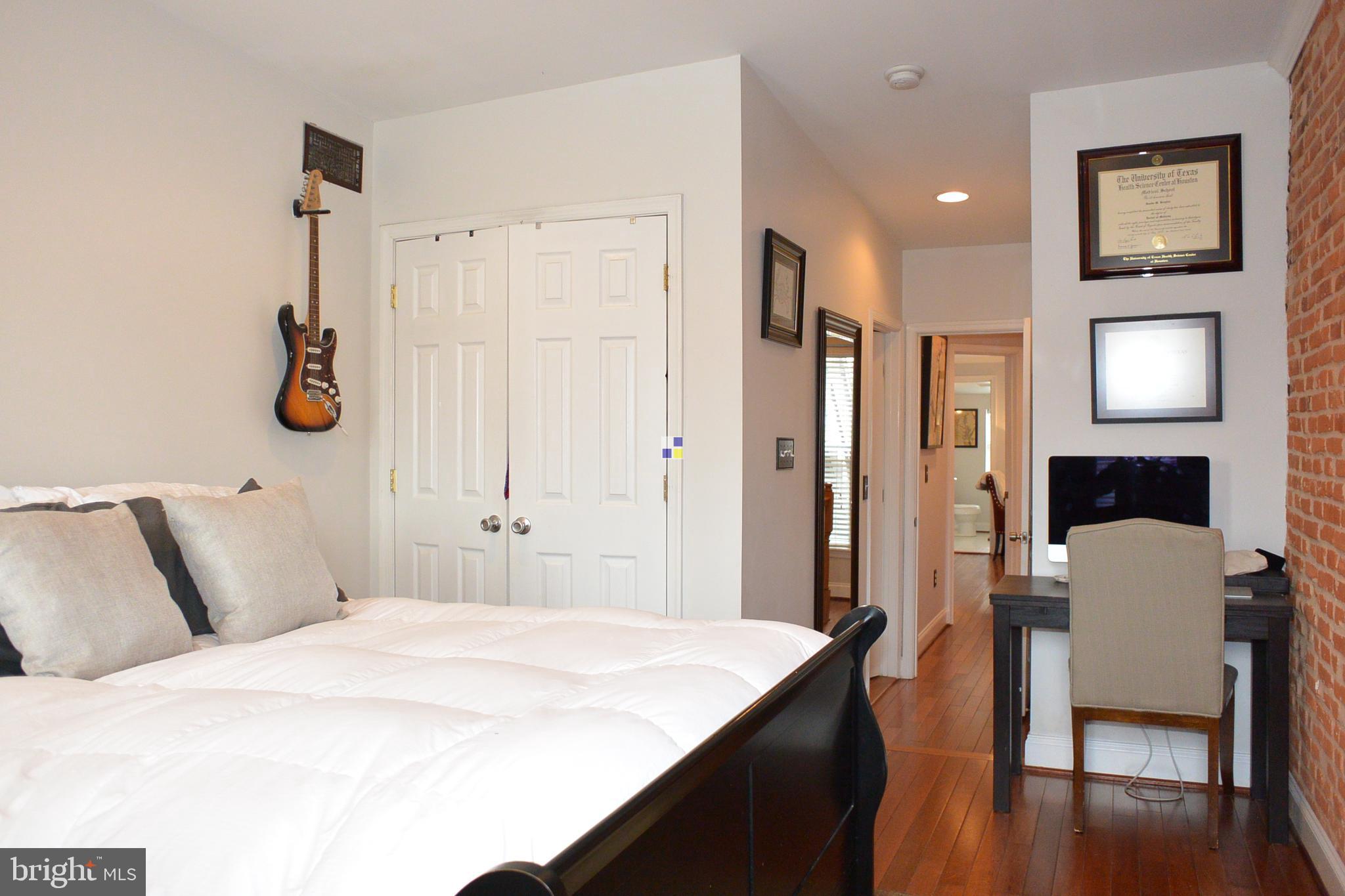 SOUTH BALTIMORE - Residential Lease