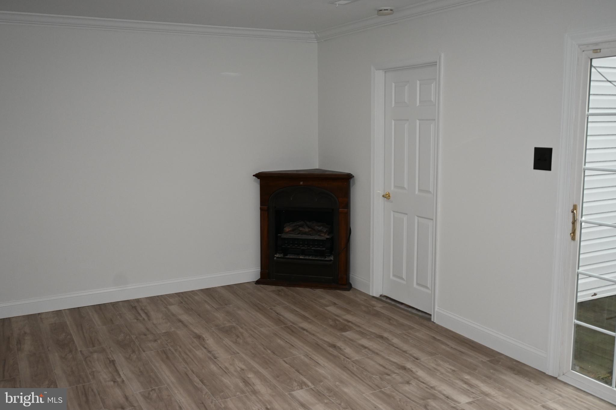 GREEN MEADOWS - Residential