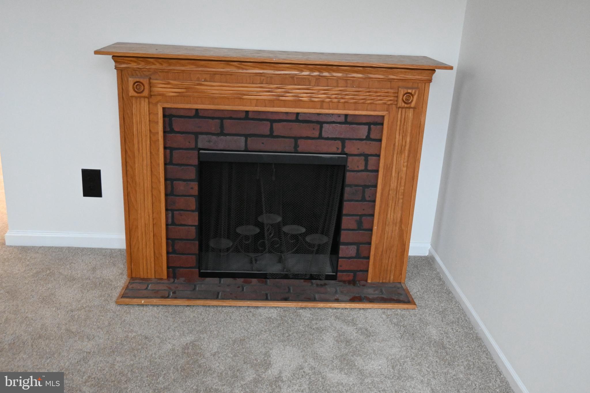 GREEN MEADOWS - Residential