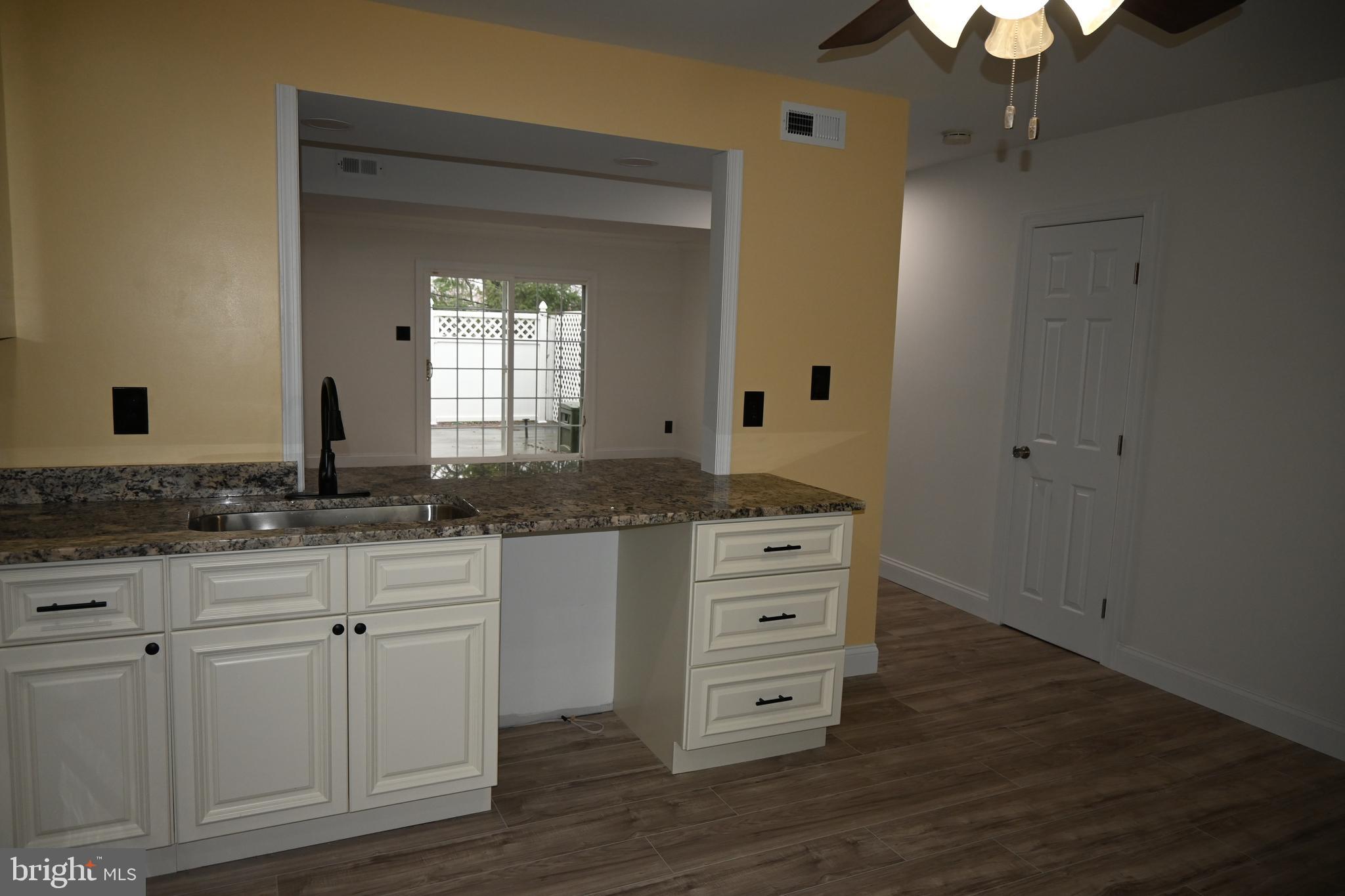 GREEN MEADOWS - Residential