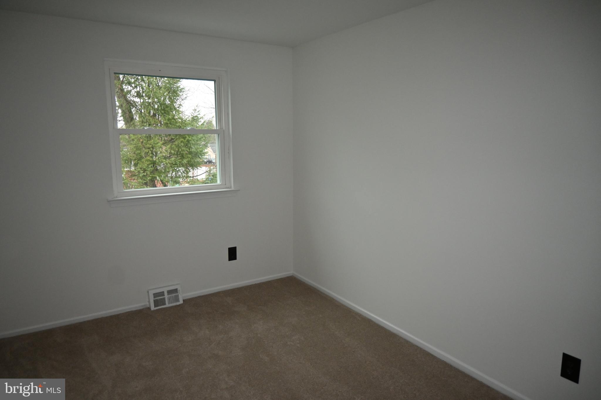 GREEN MEADOWS - Residential