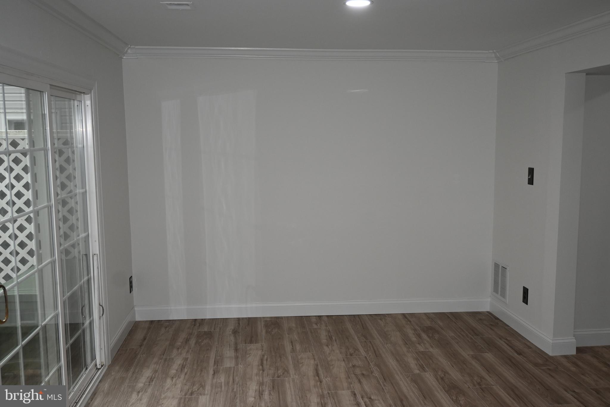 GREEN MEADOWS - Residential