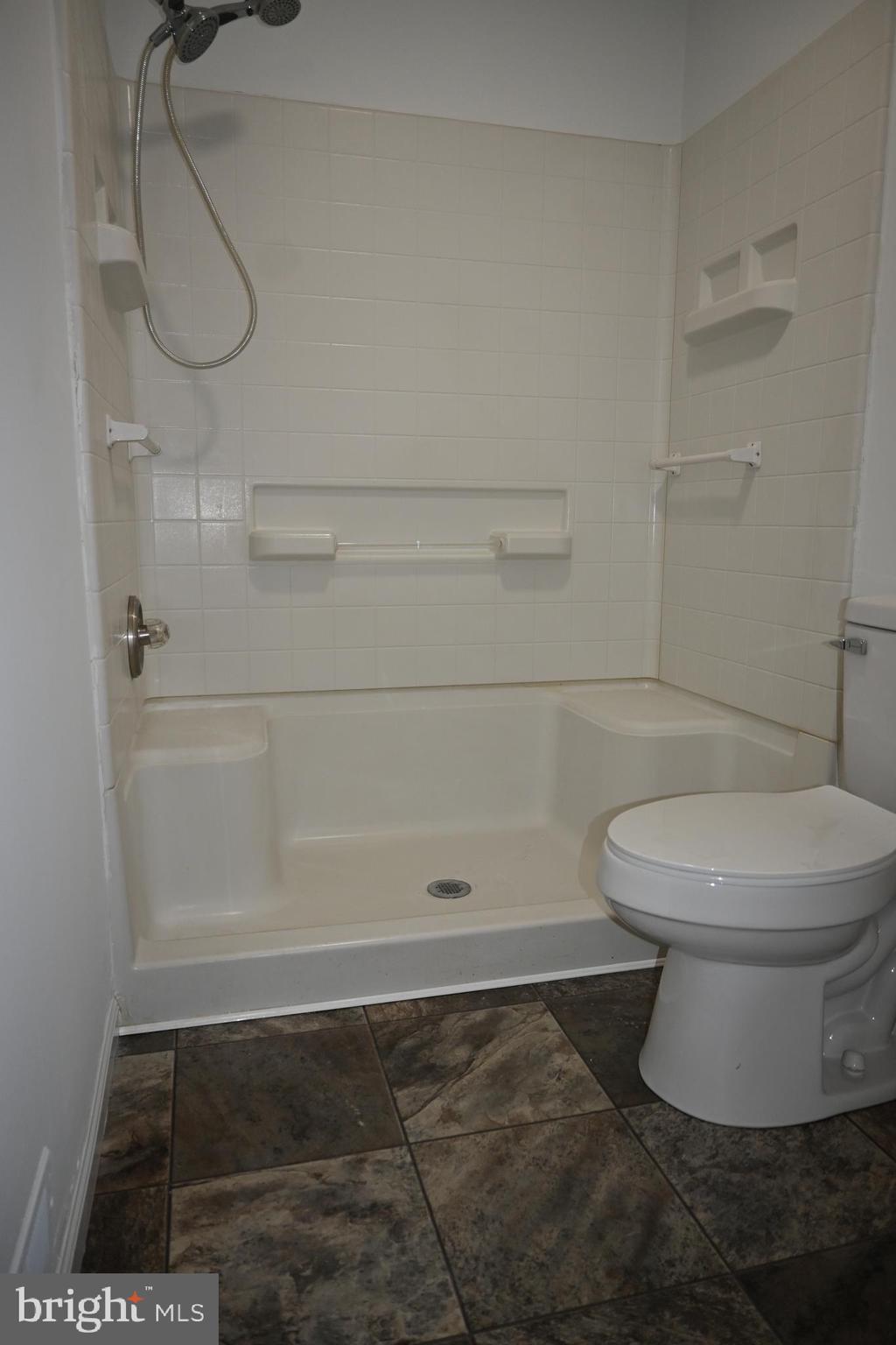 GREEN MEADOWS - Residential