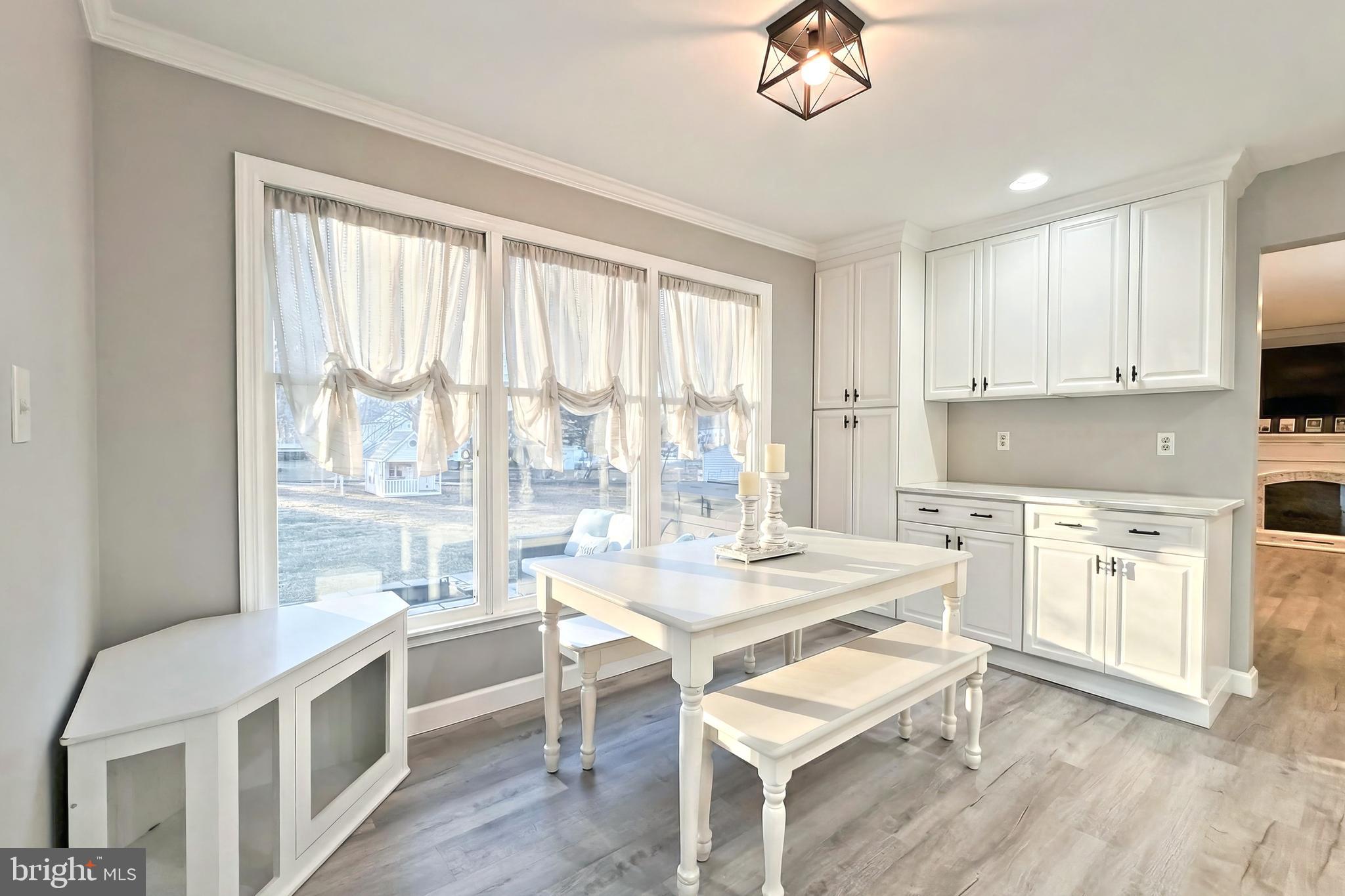 LAKE MEADE - Residential