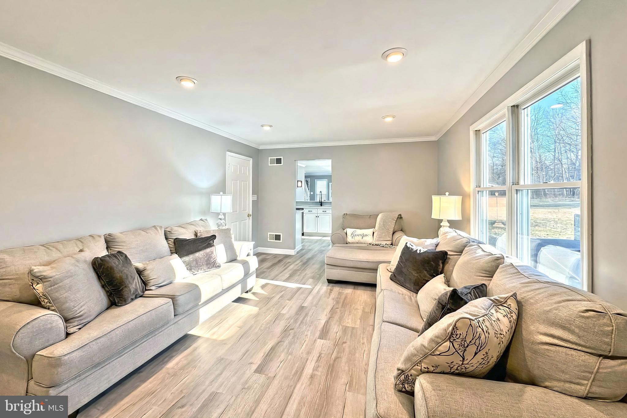 LAKE MEADE - Residential