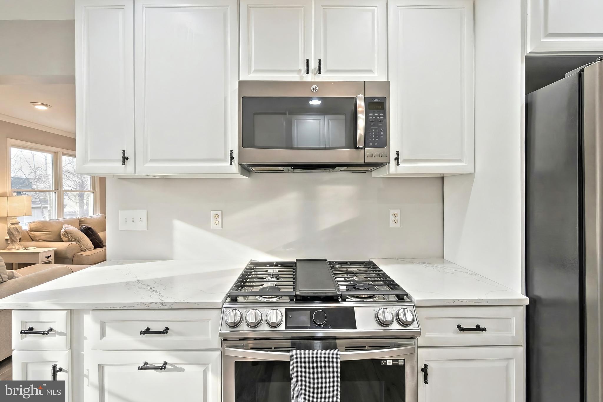 LAKE MEADE - Residential