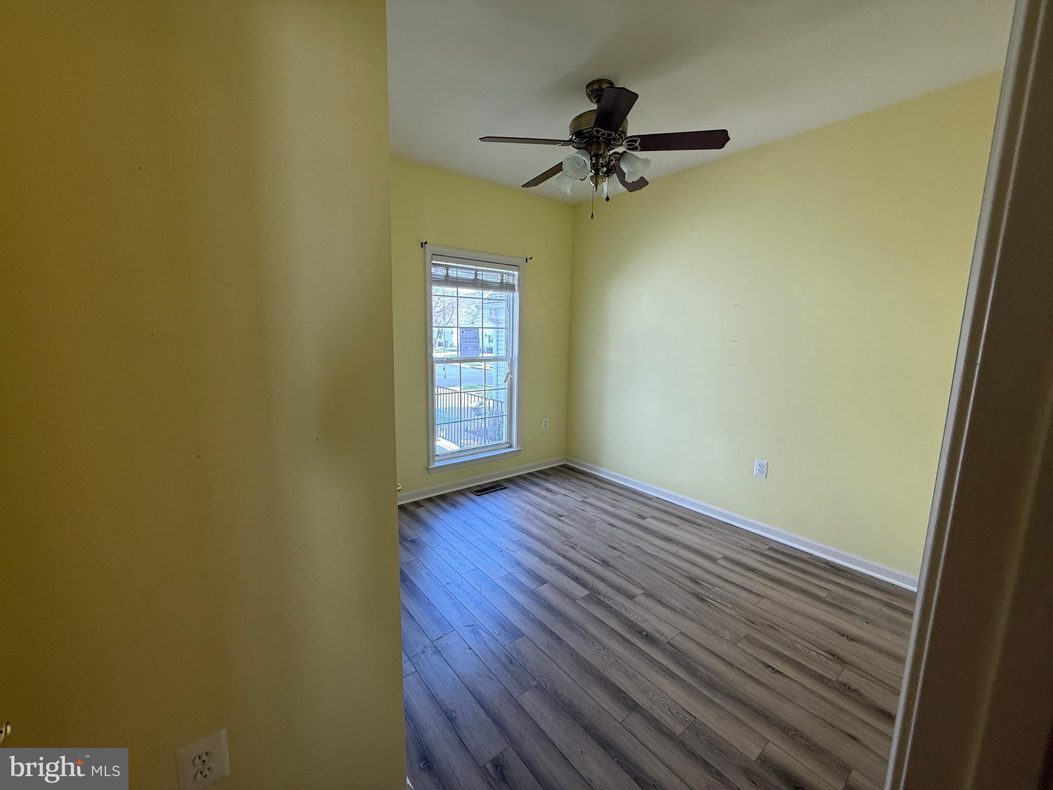 THE VILLAS AT FALLS RUN - Residential