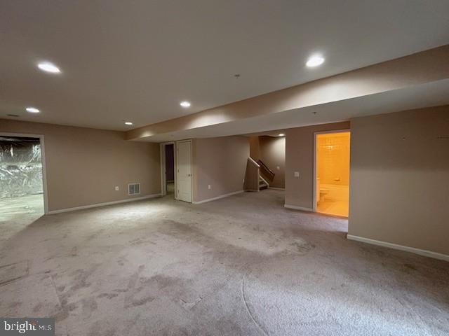 THE VILLAS AT FALLS RUN - Residential