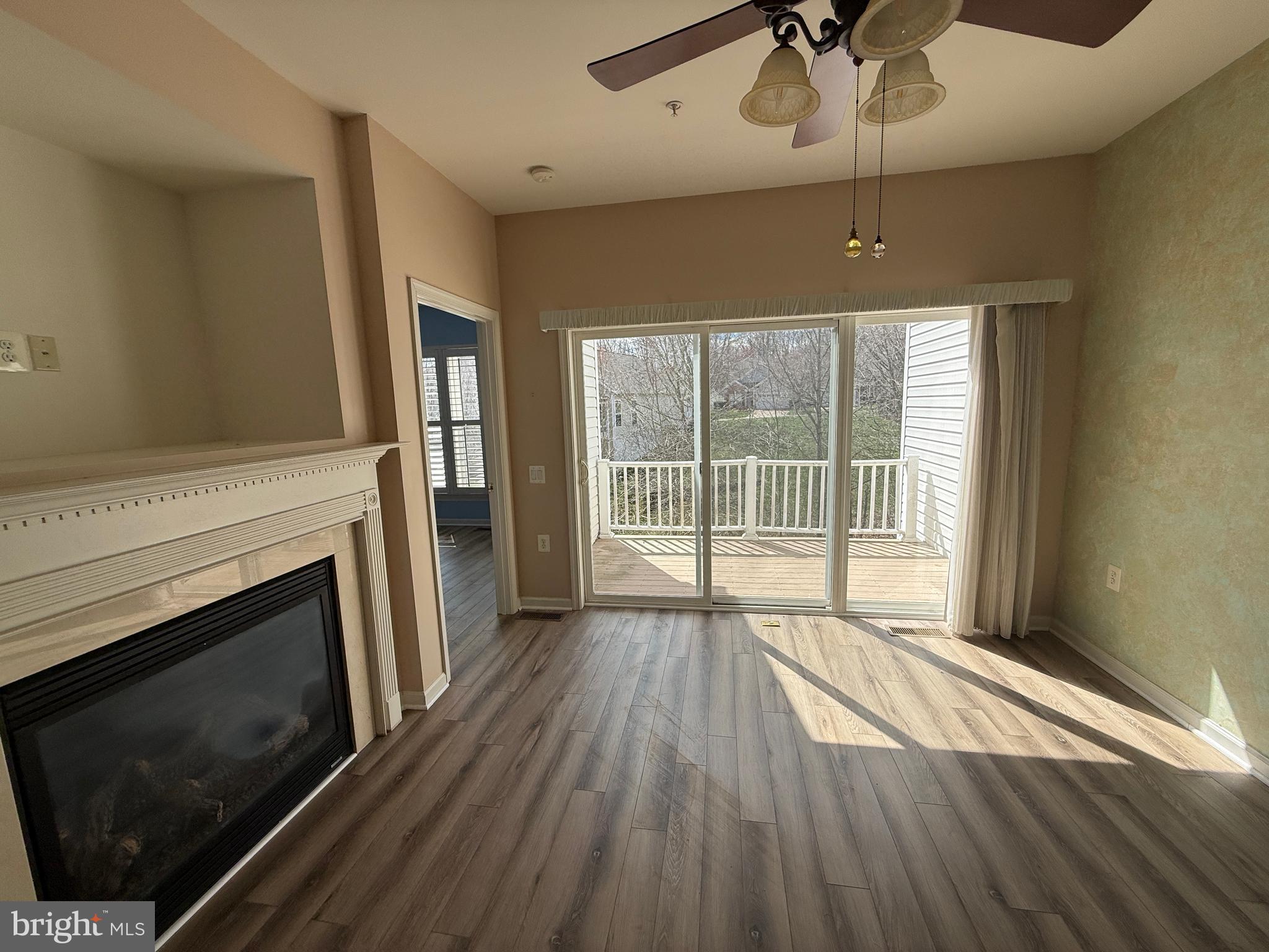 THE VILLAS AT FALLS RUN - Residential