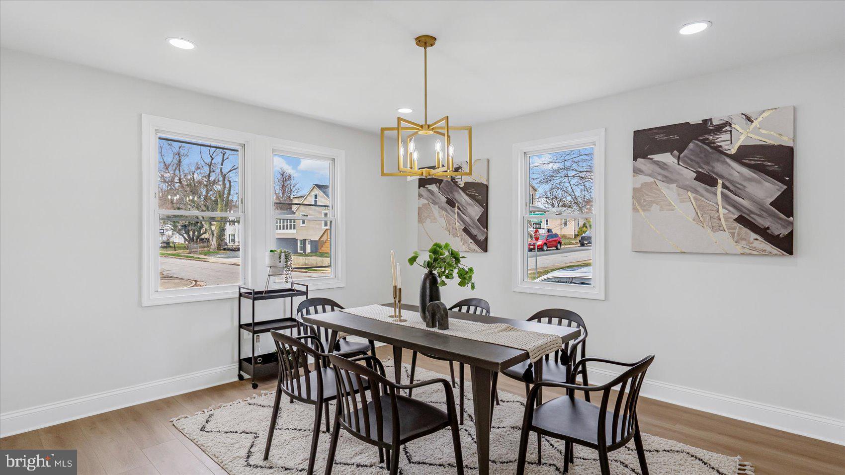 BROAD ACRES - Residential