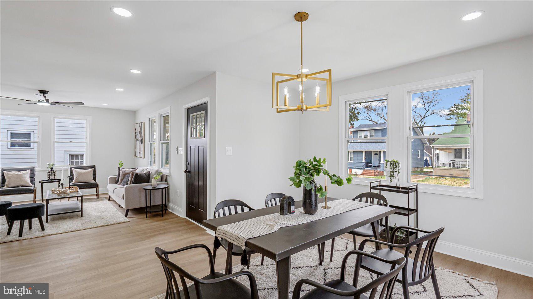 BROAD ACRES - Residential