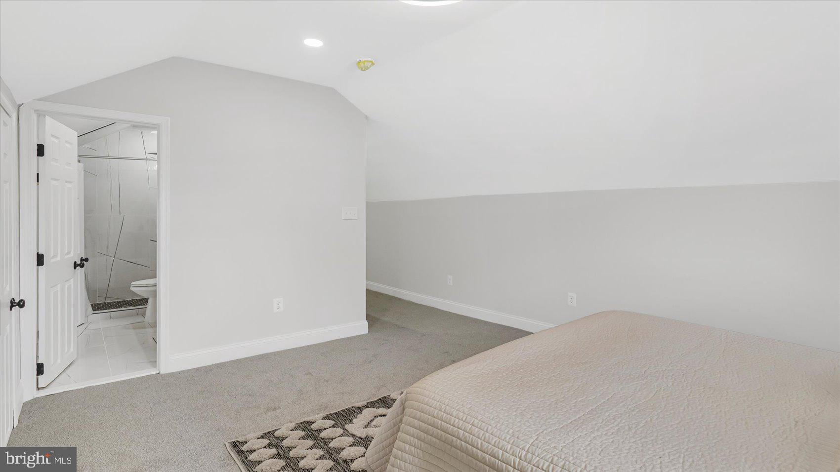 BROAD ACRES - Residential