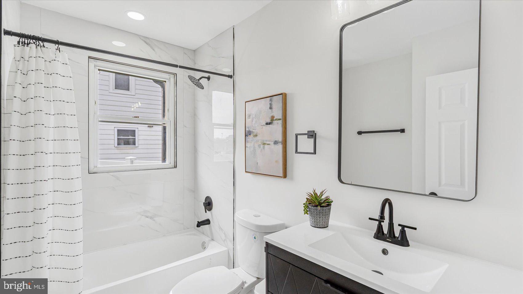 BROAD ACRES - Residential