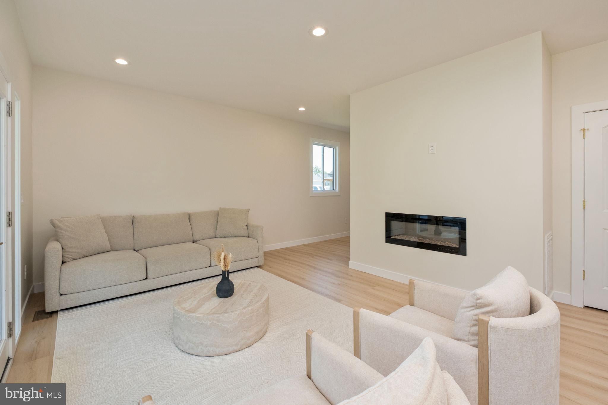 10235 DALMATIAN DRIVE
