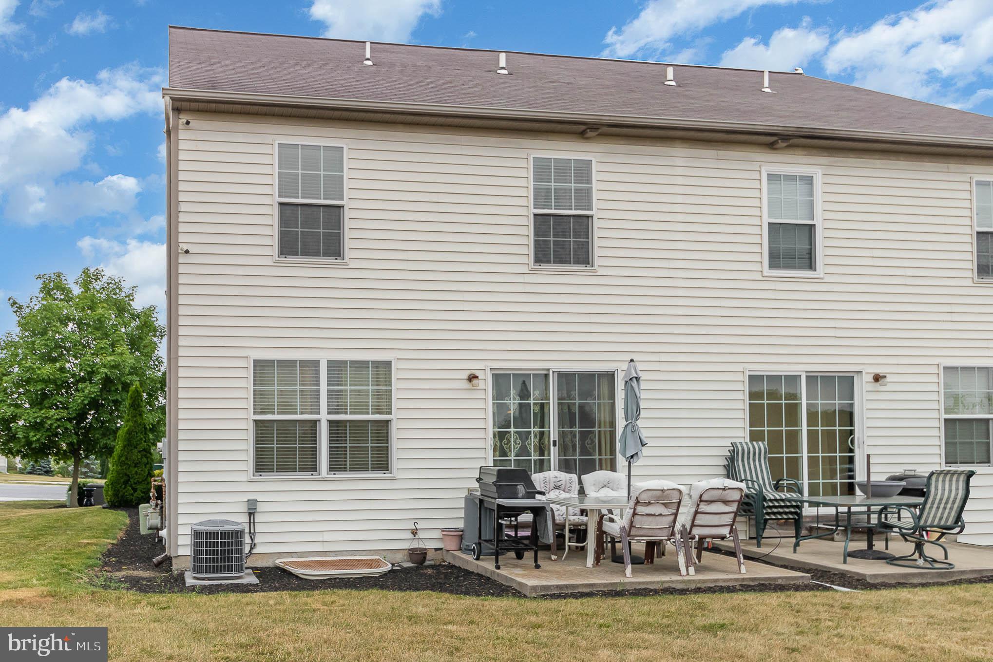 BRADFORD ESTATES - Residential Lease