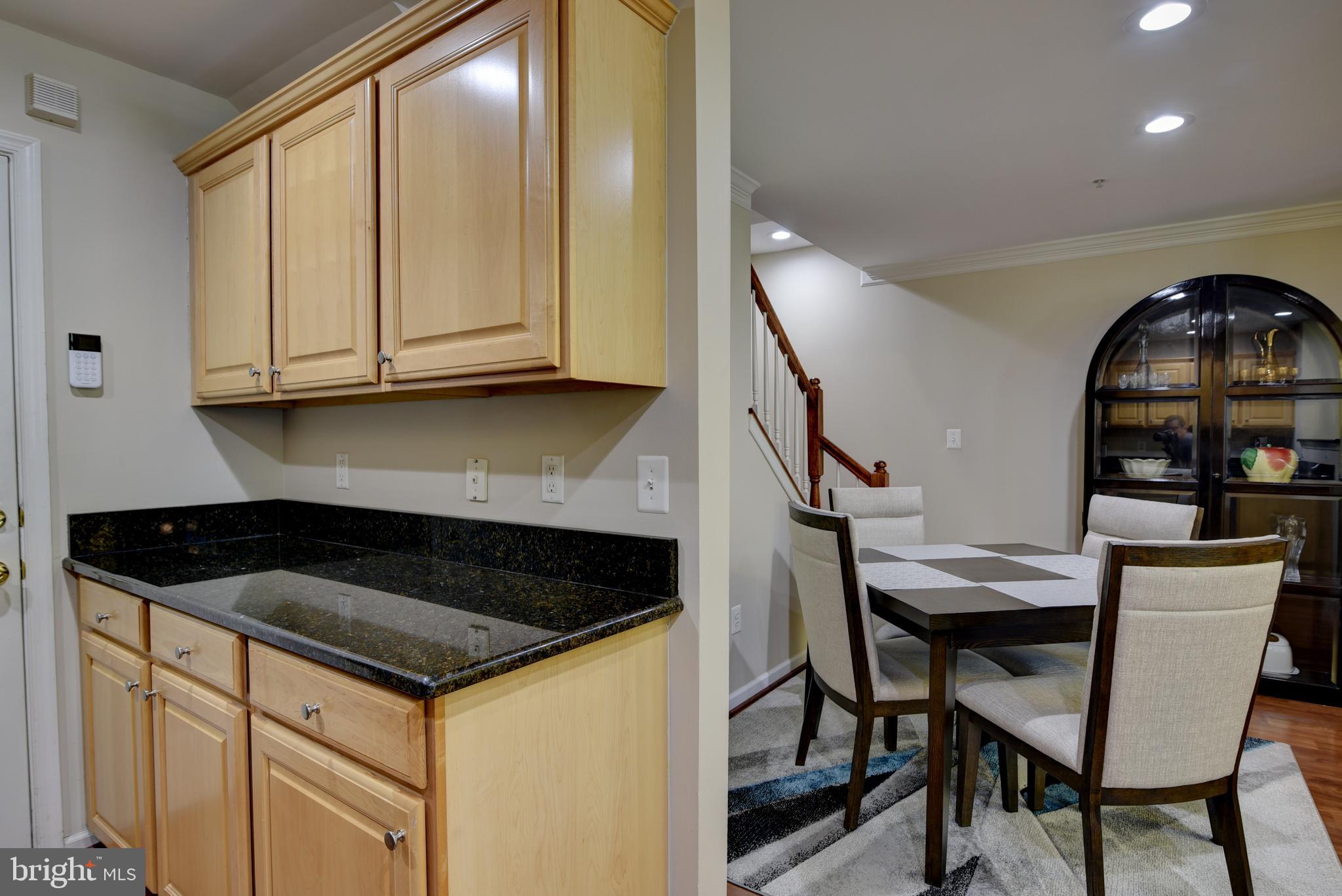 WEST MARKET - Residential