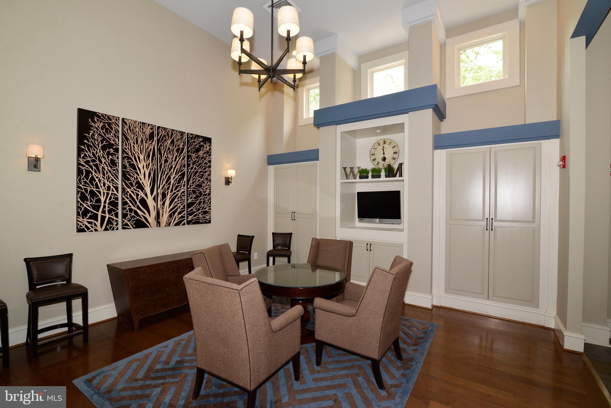 WEST MARKET - Residential