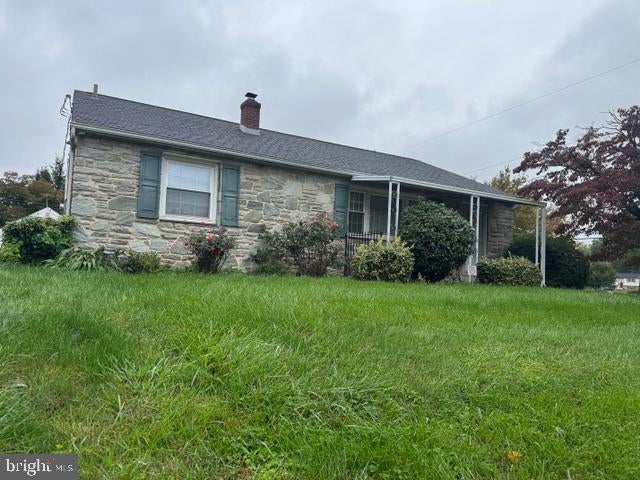 Photo of 404 Hilton Drive, LANCASTER, PA 17603 (MLS # PALA2096322)