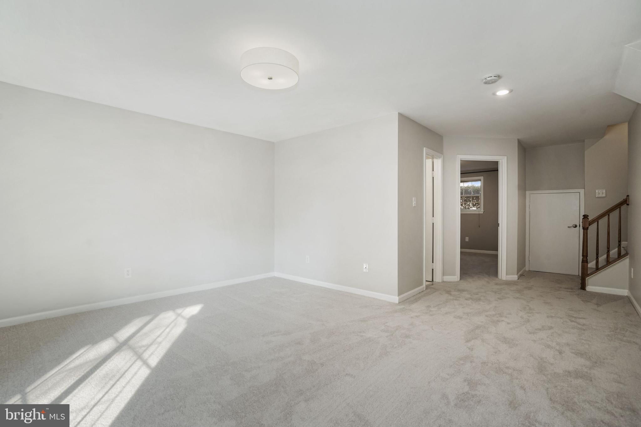 TOWNES OF HILLWOOD - Residential