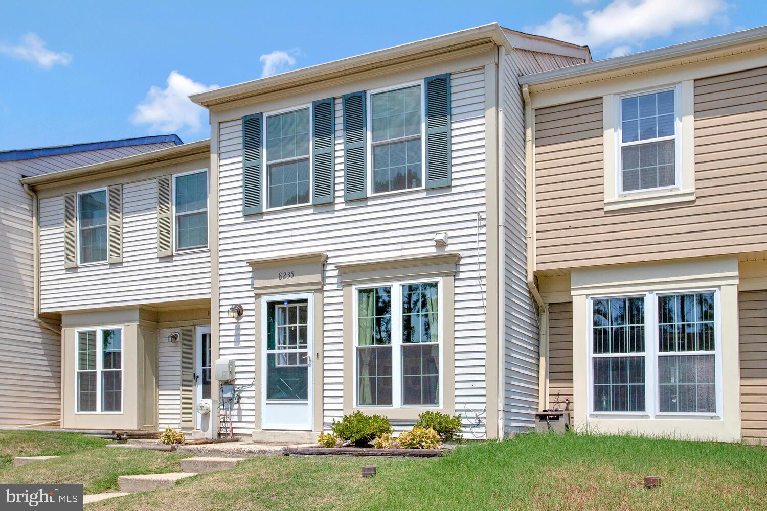 CLOVERLEAF - Residential