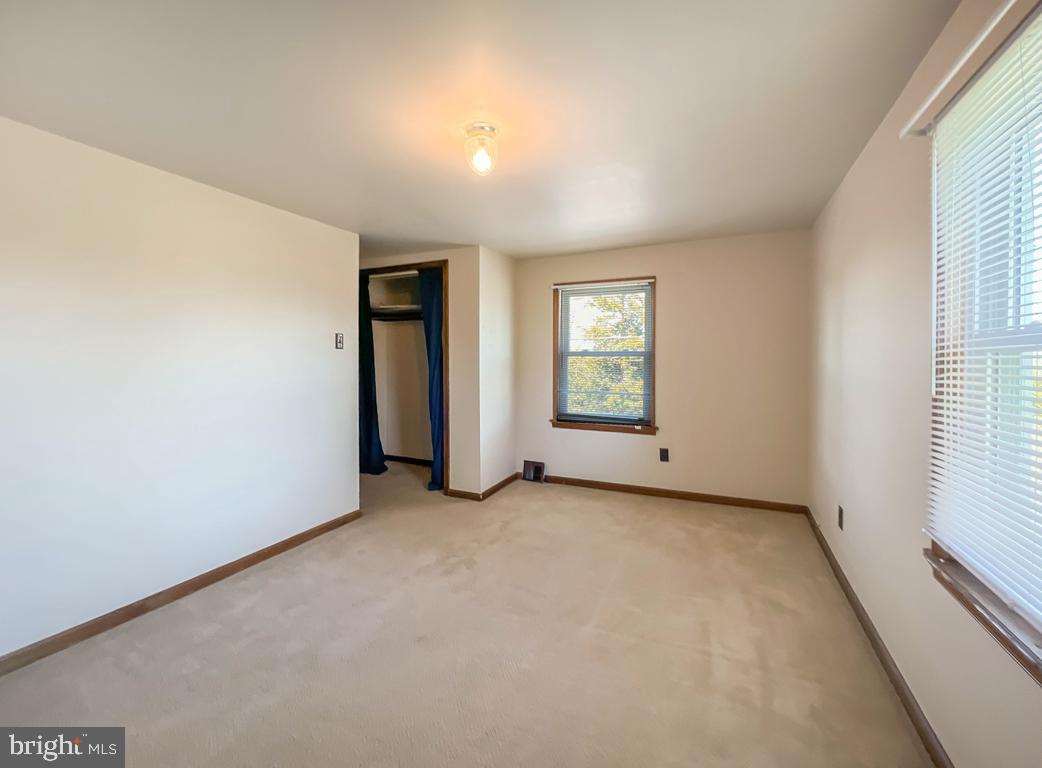 NON AVAILABLE - Residential Lease