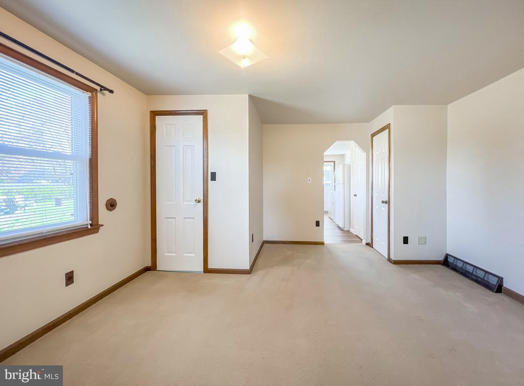 NON AVAILABLE - Residential Lease