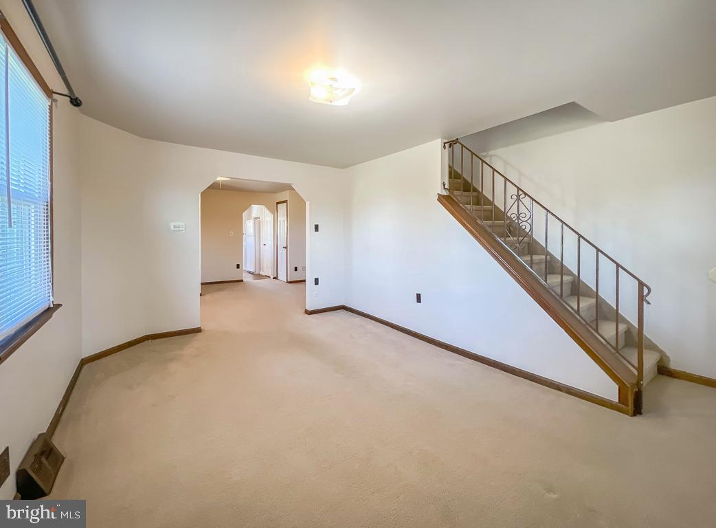 NON AVAILABLE - Residential Lease