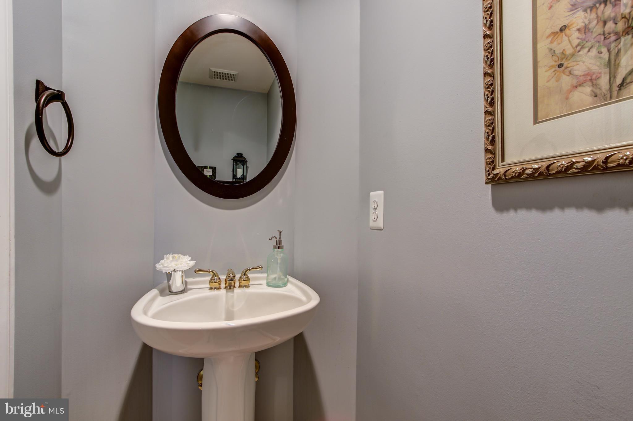 POTOMAC STATION - Residential