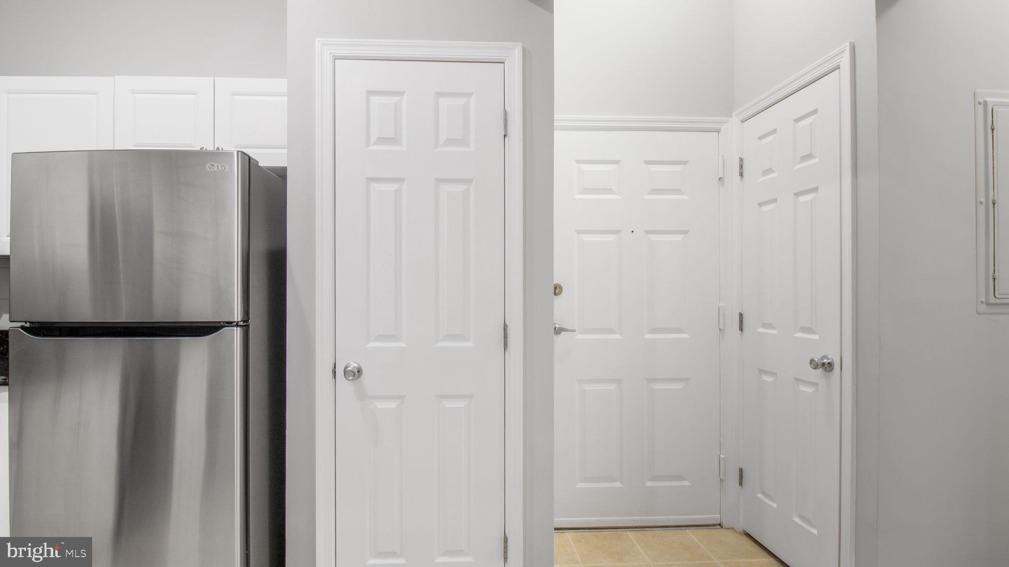 COLONNADE AT KENTLANDS - Residential