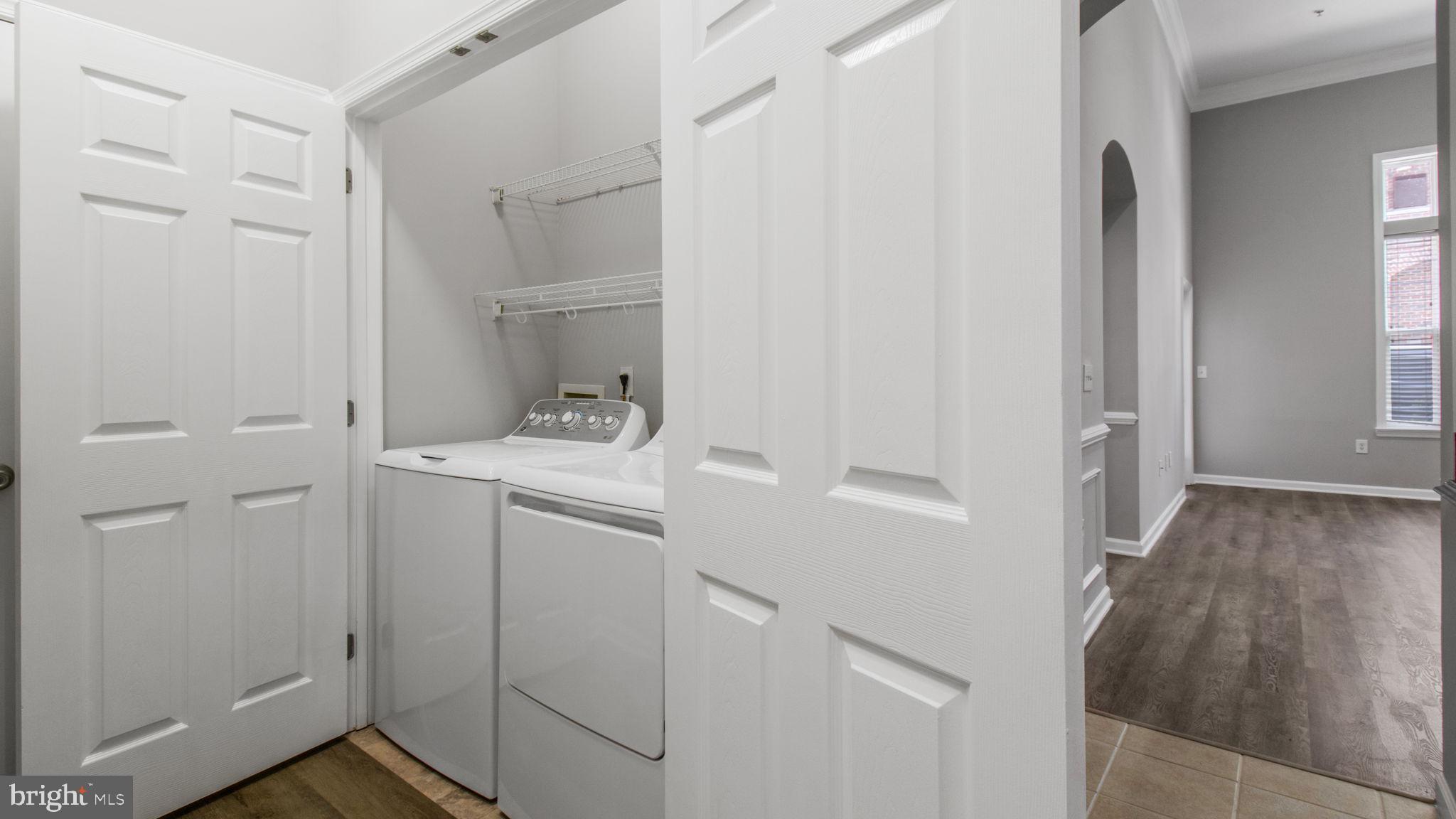 COLONNADE AT KENTLANDS - Residential