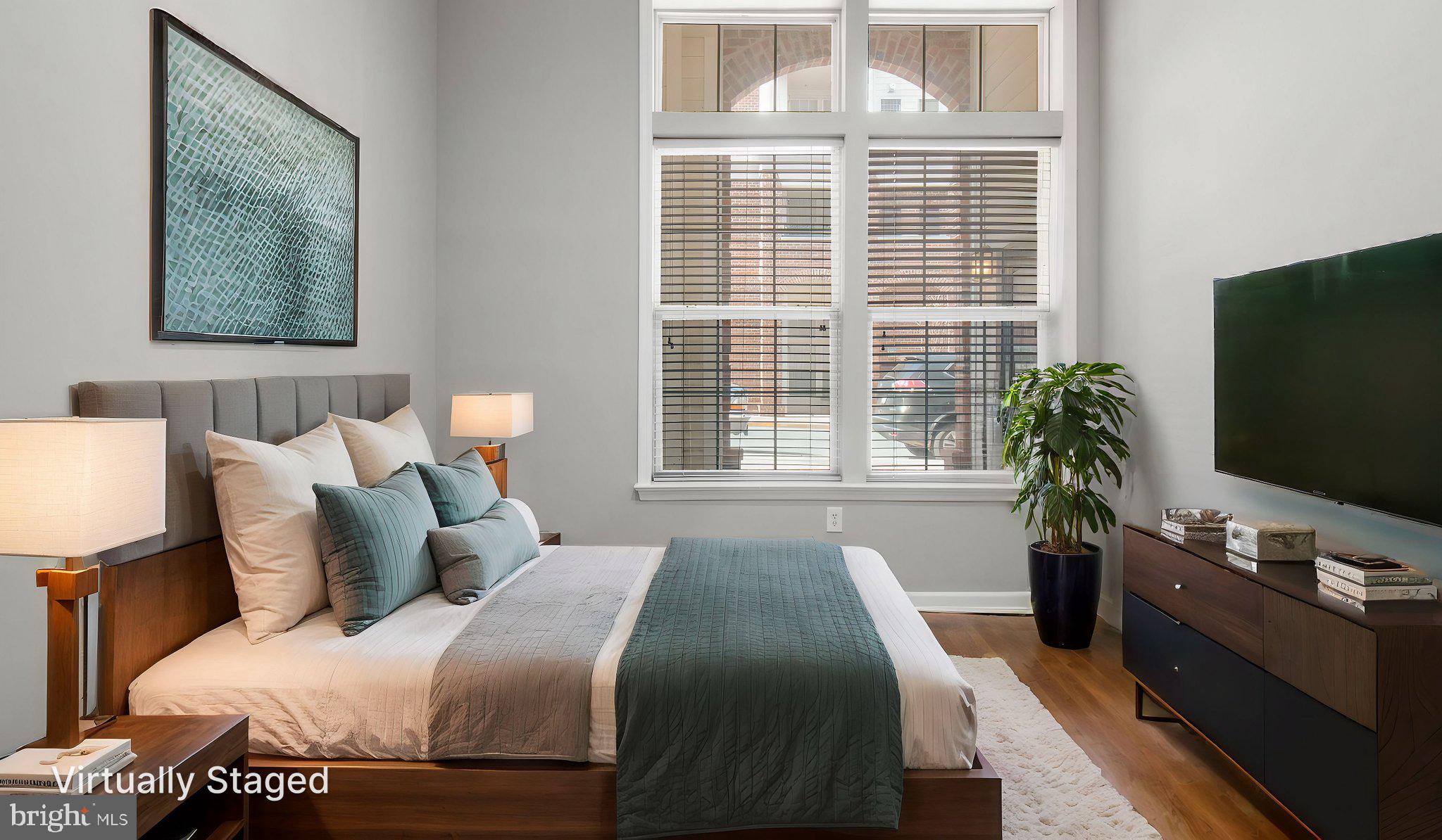 COLONNADE AT KENTLANDS - Residential