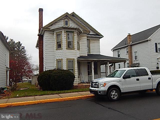 Property being sold 'AS IS' plumbing and heating system froze and broke, complete heating system needs replaced as well as the plumbing. Chimney needs replaced. ideal rehab property.