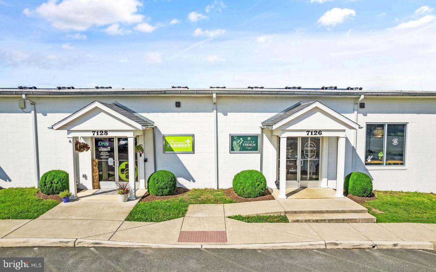 BROOKSIDE - Residential